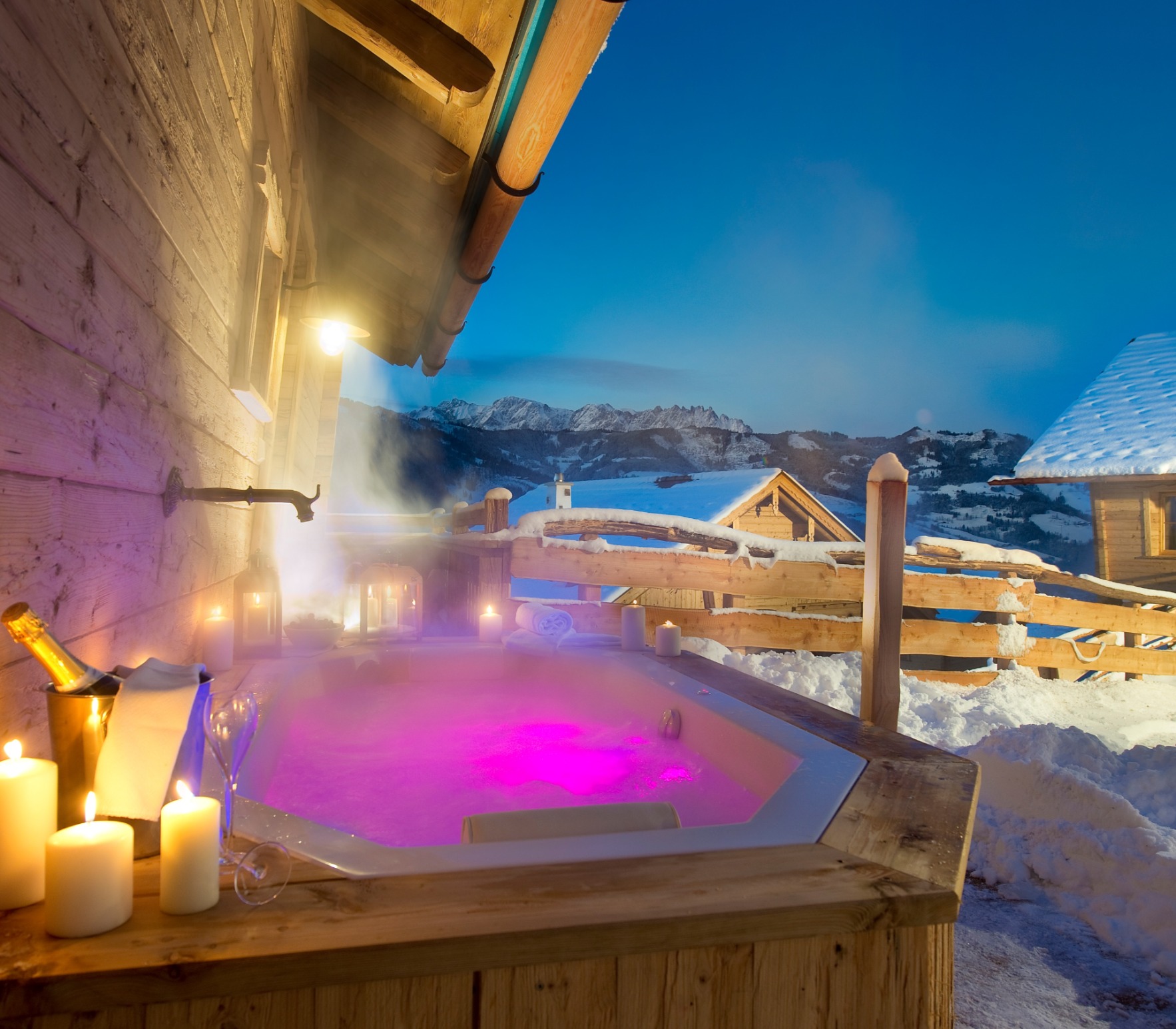 Hotelmarketing Mumme & Partner München - Chalet mit Whirlppol - BERGHERZ