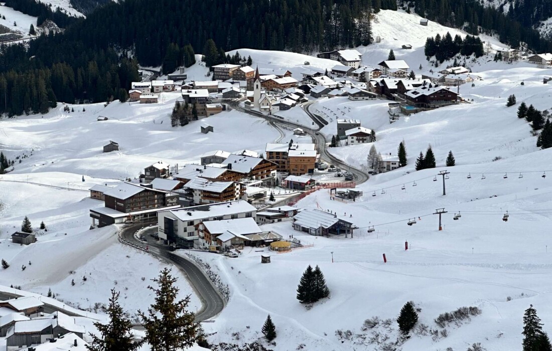 Hotel Website - Skigebiet am Arlberg in Österreich - Hotel Lech Valley Lodge in Warth
