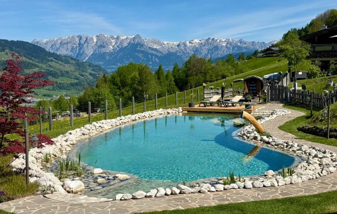Hotelmarketing für das Chaletdorf BERGHERZ im Salzburger Land – Hotelmarketing Agentur M&P in München – Deutschland